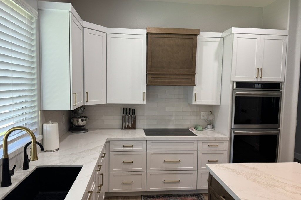 Custom tile backsplash and cabinetry installed by Markell Designs in a Queen Creek, AZ kitchen