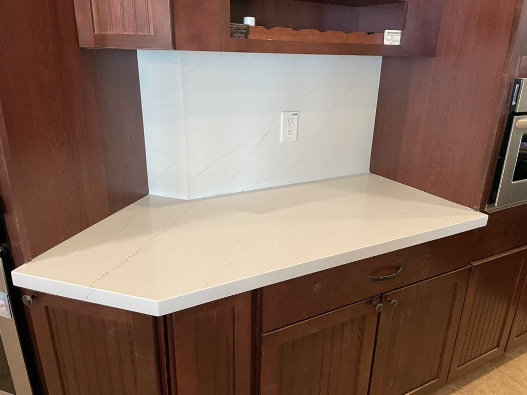 Built-in wet bar nook with quartz countertop, Chandler, AZ kitchen